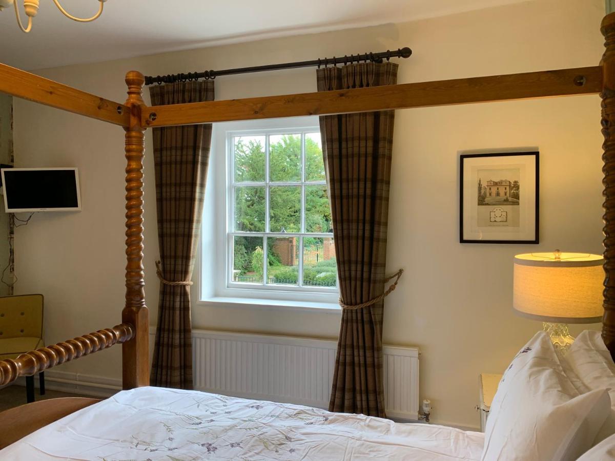 Three Tuns Ashwell Bed & Breakfast ภายนอก รูปภาพ
