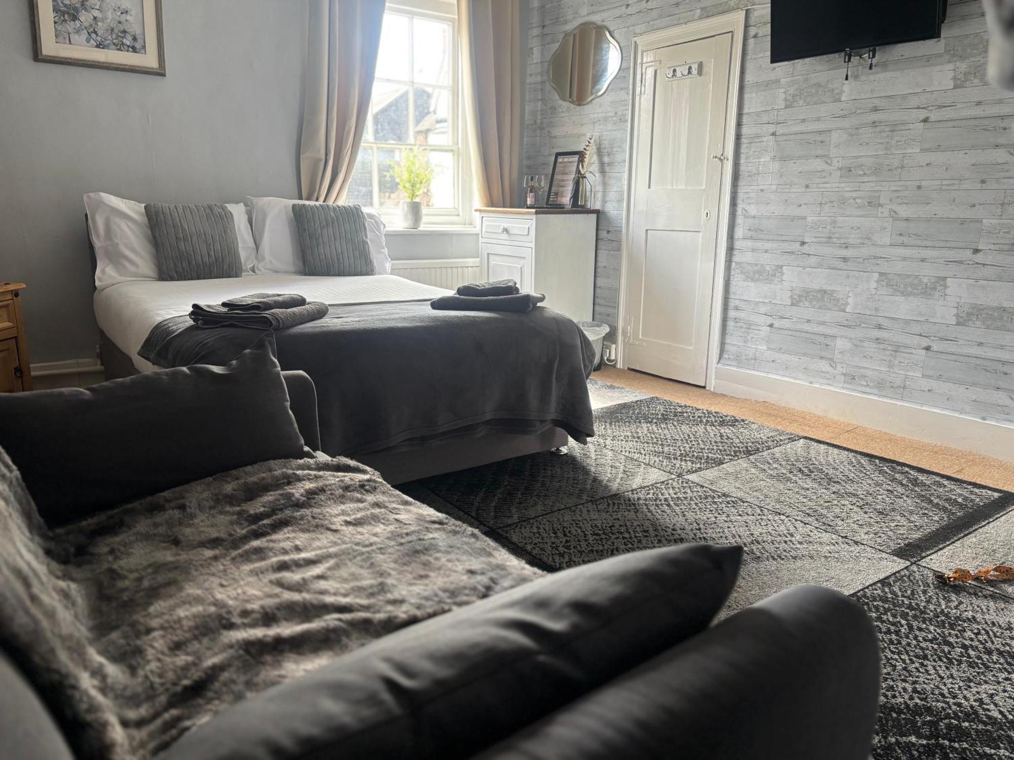 Three Tuns Ashwell Bed & Breakfast ภายนอก รูปภาพ
