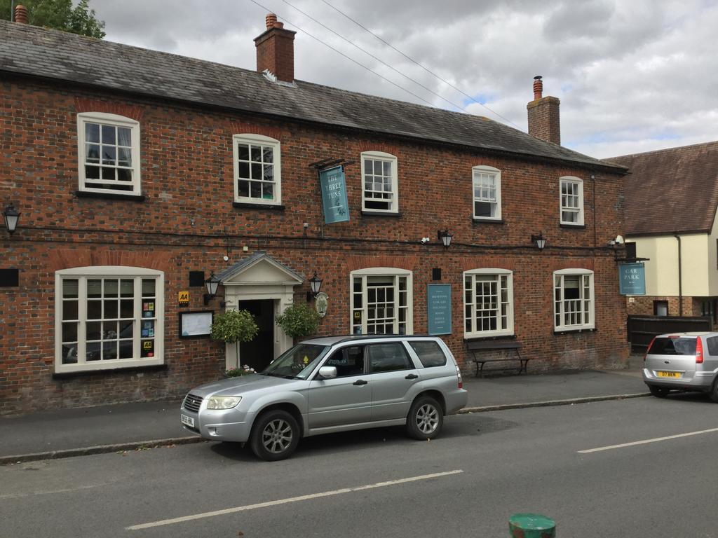 Three Tuns Ashwell Bed & Breakfast ภายนอก รูปภาพ
