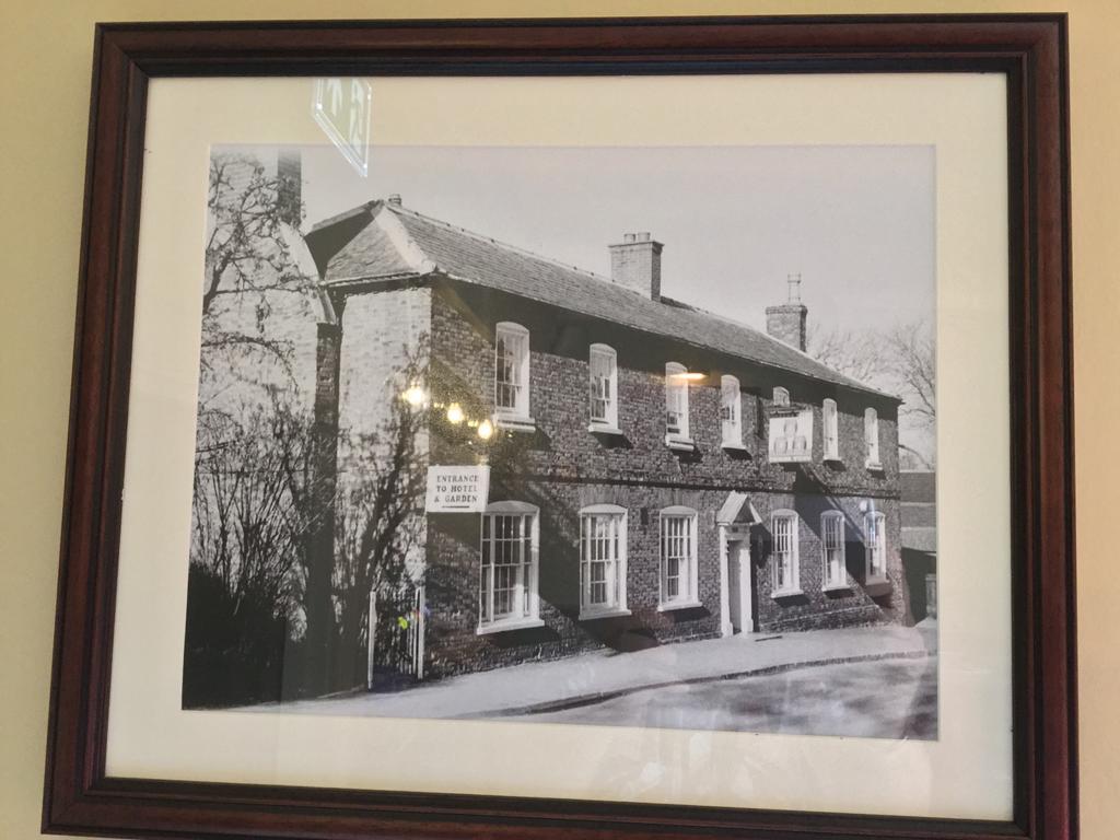 Three Tuns Ashwell Bed & Breakfast ภายนอก รูปภาพ