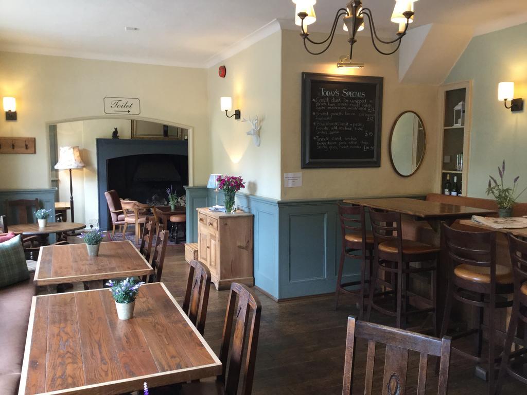 Three Tuns Ashwell Bed & Breakfast ภายนอก รูปภาพ