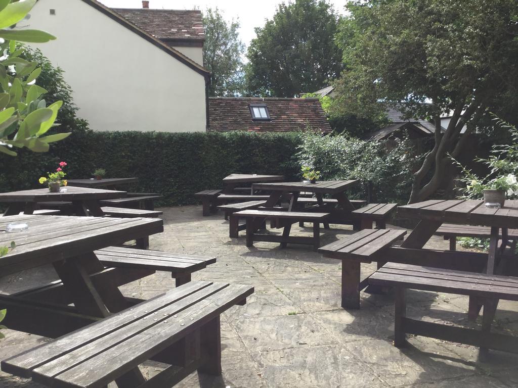 Three Tuns Ashwell Bed & Breakfast ภายนอก รูปภาพ