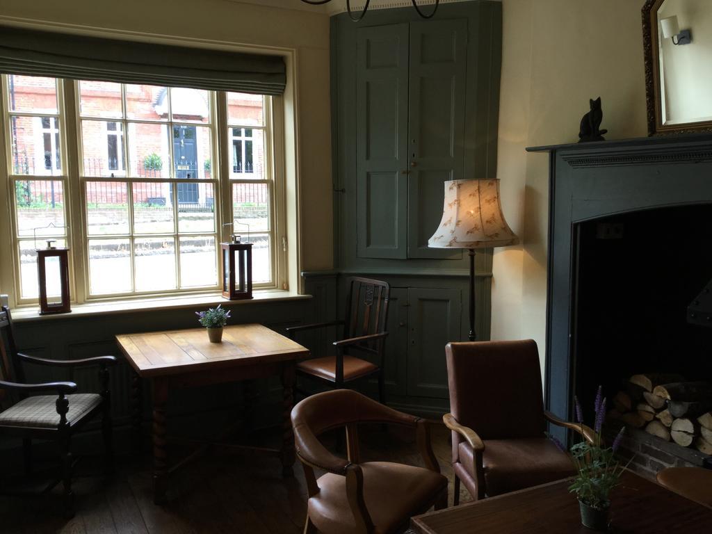 Three Tuns Ashwell Bed & Breakfast ภายนอก รูปภาพ